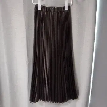 다크 브라운 플리츠 스커트 M 사이즈