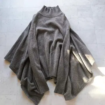 URBAN RESEARCH 판초풍 니트 풀오버