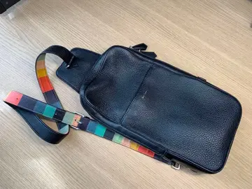 바디백 (폴 스미스)