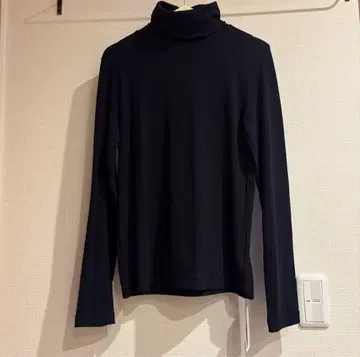 택 포함 미사용 새상품 저널 스탠다드 베어 골지 터틀 풀오버 블랙