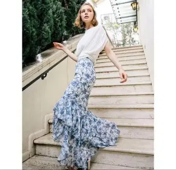eimy Amanda flower 쉬폰 머메이드 스커트 새상품, 미사용