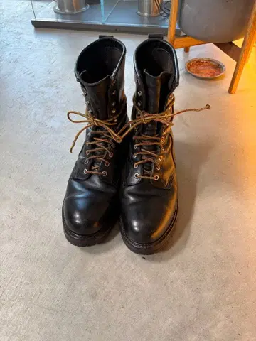 레드윙 redwing 블랙 가죽 워크 부츠 하이컷
