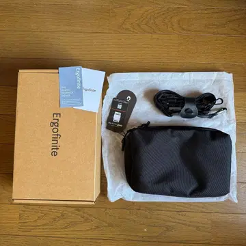 ERGOFINITE 더 도쿄 테크팩 파우치