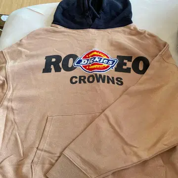 Dickies Rodeo Crowns 후드티 베이지/블랙