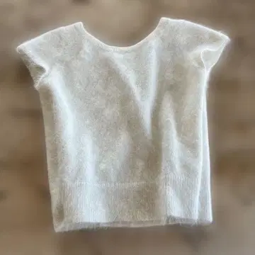 BEAMS 화이트 반팔 니트 모헤어