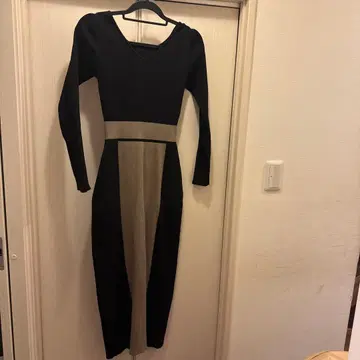 rienda 바이컬러 니트 원피스