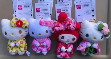 초특가 새상품 택 포함 헬로키티 기모노 키링 4개 세트