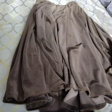 FOXY NEW YORK 브라운 플레어 스커트