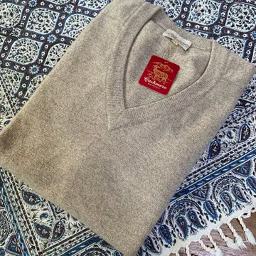 새상품 캐시미어 100% V넥 스웨터 남성용 L L