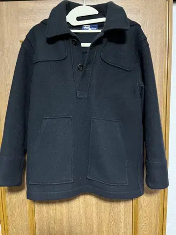 KNOT by MADE IN WORLD 후드 부착 블랙 코트 사이즈 2