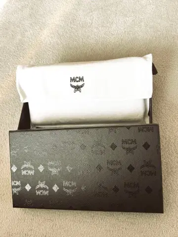 MCM 남성용 장지갑 외 박스 있음