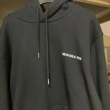 NEW ERA 1920 블랙 후드티 L
