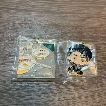 미사용 새상품 Mrs. GREEN APPLE 제일복권 메탈 참 와카이