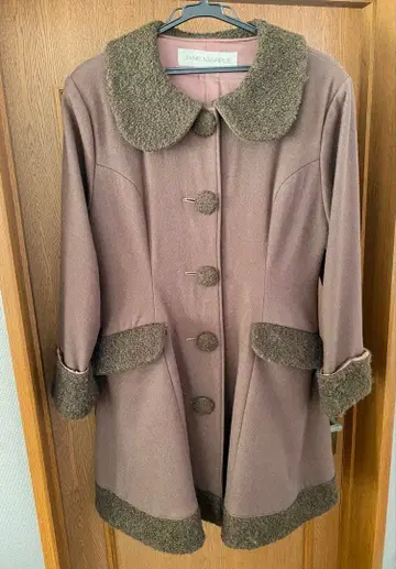 제인 마플 코트 브라운