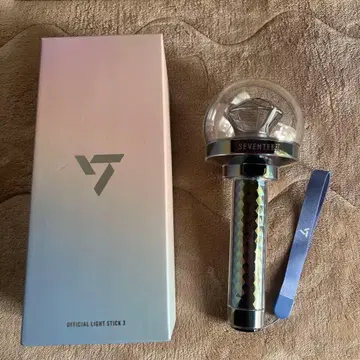 SEVENTEEN OFFICIAL LIGHT STICK 3