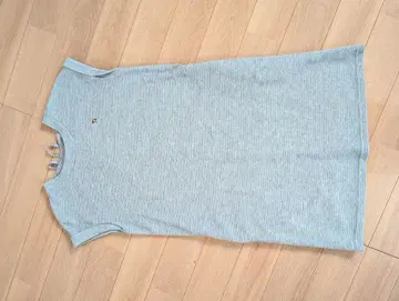 아놀드 파머 그레이 원피스 반팔 라운드넥