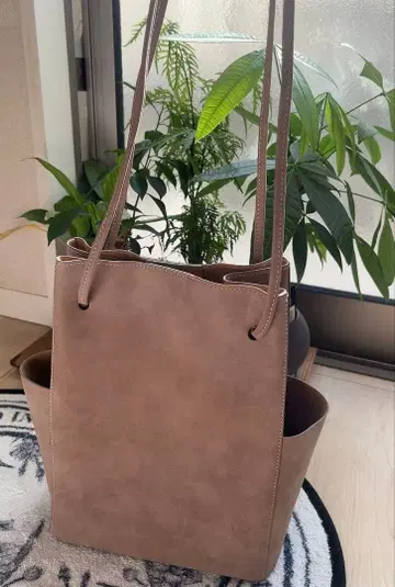 심플 토트백 브라운 / 숄더 가능, 깔끔한 출퇴근 통학용