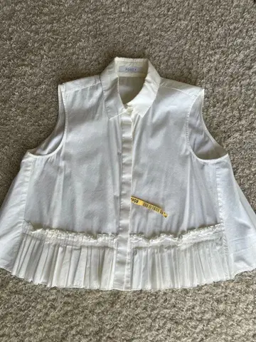 FOXEY 슬리브리스 셔츠 화이트 40