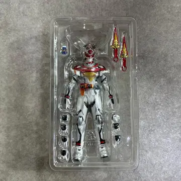 미조립 S.H.Figuarts 가면라이더 아기레라 퀸비 게놈