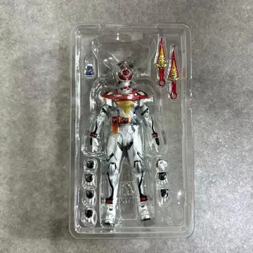 미조립 S.H.Figuarts 가면라이더 아기레라 퀸비 게놈