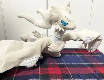 포켓몬 포즈 체인지 봉제 인형 레시라무 타카라토미 2011년