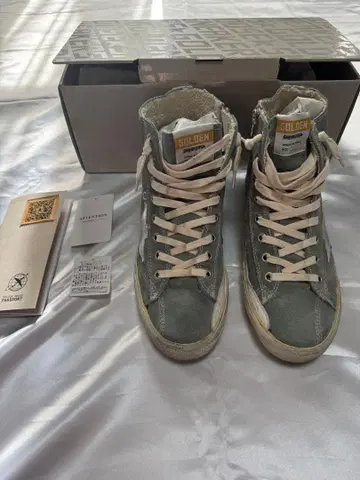 GOLDEN GOOSE FRANCY 37 한 번 착용 새상품급