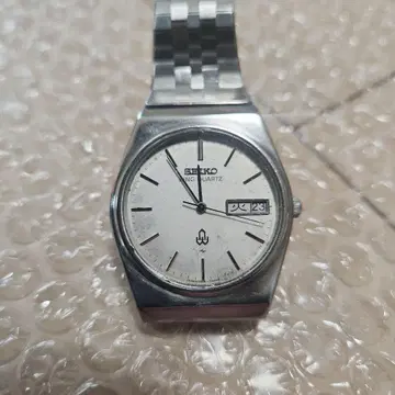 SEIKO KING QUARTZ 5856-7020 손목시계