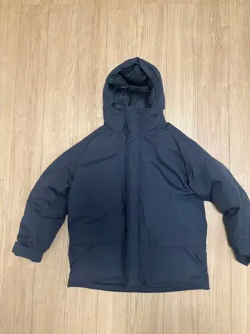 마모트 디마 다운 후드티