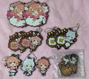 컬러풀 피치 노아 덧누빔 러버 키링