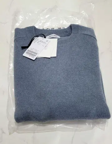 SOFT GOAT Boyfriend Crewneck Knit