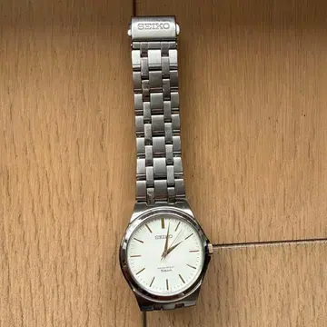 SEIKO 아날로그 손목시계 실버