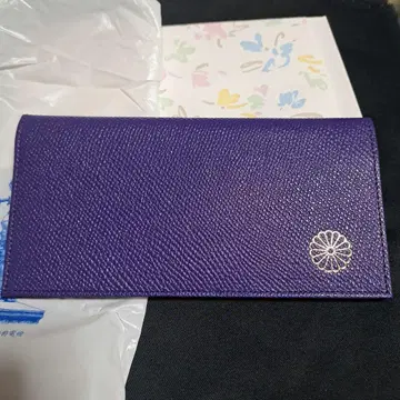 새상품 황거 장지갑 퍼플