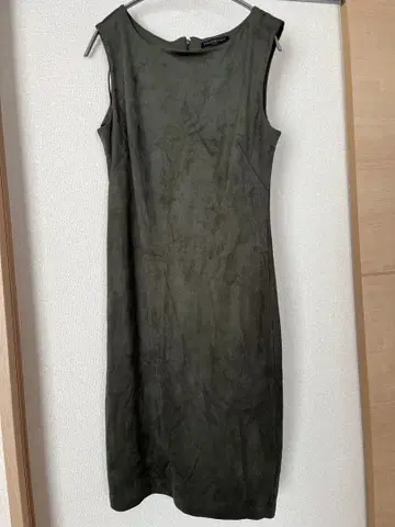 BANANA REPUBLIC 올리브 그린 슬리브리스 원피스 M