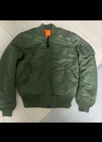 Alpha MA-1 자켓 카키