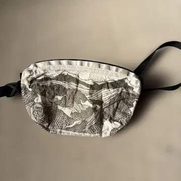 hightail designs 패니 팩