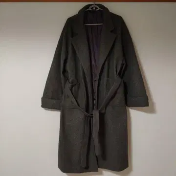 벨트 포함 그레이 롱 코트