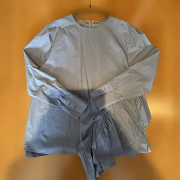어도어 adore 비대칭 프릴 셔츠 38