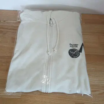 Snow Man ON 언제나보다 빅 사이즈 후드티 XL