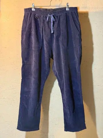 (거의 미사용) SLOW HAND 슬로우 핸즈 코듀로이 팬츠 남성용