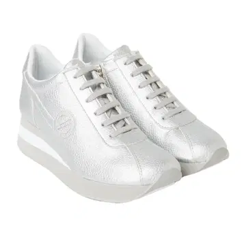 [ 정가 3.4만 ] 노네임 스피도 스니커즈 24.0 MM