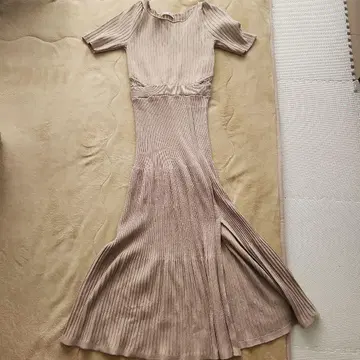 ROYAL PARTY 베이지 반팔 롱 원피스