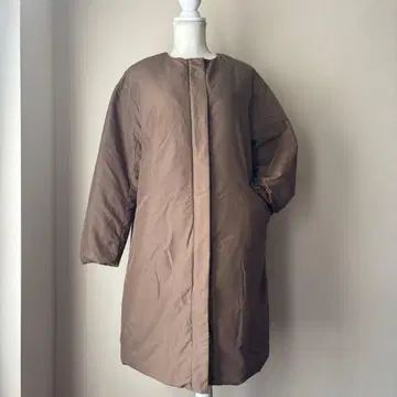 새상품급 즉시 발송 가능 그린 라벨 릴랙싱 노 스티치 다운 코트 L