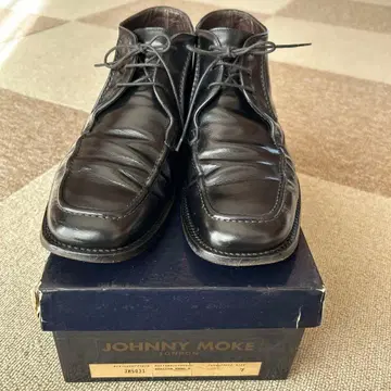 JOHNNY MOKE LONDON 이탈리아제