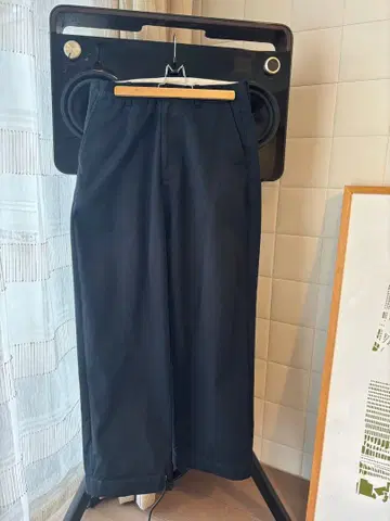 UNIVERSAL PRODUCTS NO TUCK CHINO 네이비 2