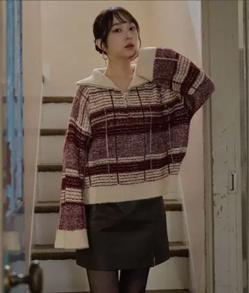 half zip check knit / 하프 지퍼 체크 니트