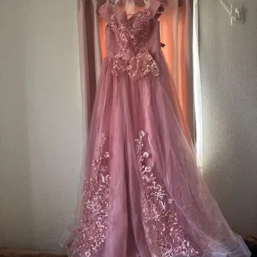 엘레강트한 핑크 롱 드레스