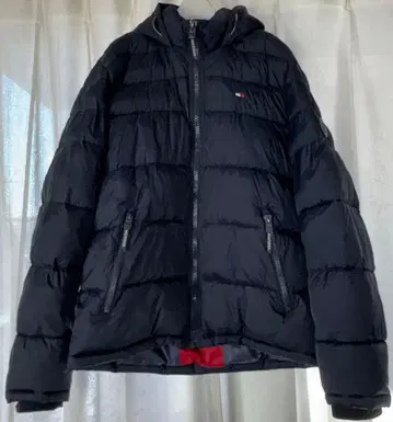 TOMMY HILFIGER 후드 부착 다운 자켓