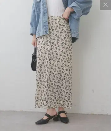 natural couture 플라워 프린트 컷 레이스 스커트