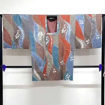 도행 코트 쥐어짜기 유선형 꽃 무늬 사슴 무늬 리프 기모노 016k