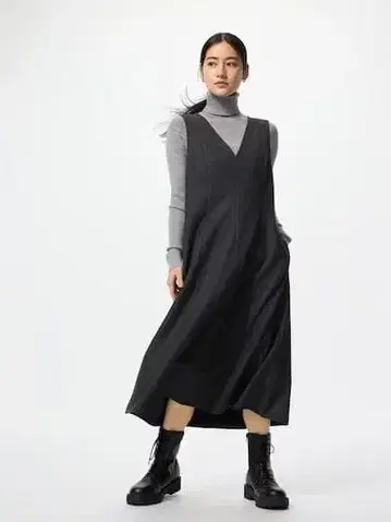 유니클로 브러쉬드 저지 원피스/기장 짧음 다크 그레이 M 사이즈